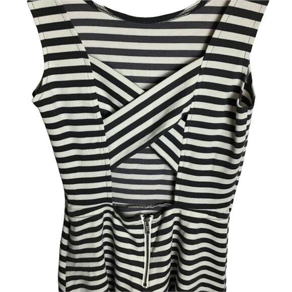 American Eagle Dress Womens 2 Blue Mini Striped Open Back Sleeveless Stretch - Picture 4 of 7